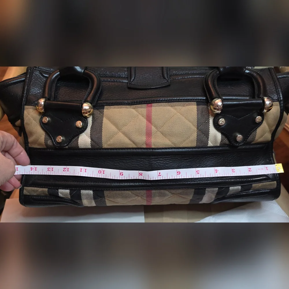 AUTHENTIC BURBERRY MANOR  QUILTED HOUSE CHECK  BAG SATCHEL PURSE Retail $3,950 - Picture 11 of 17